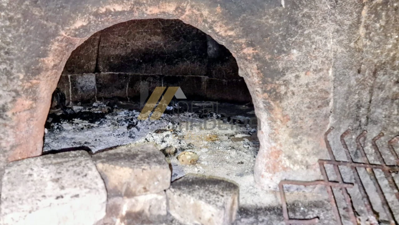 Moradia T2 para Venda em Faial Foto 39