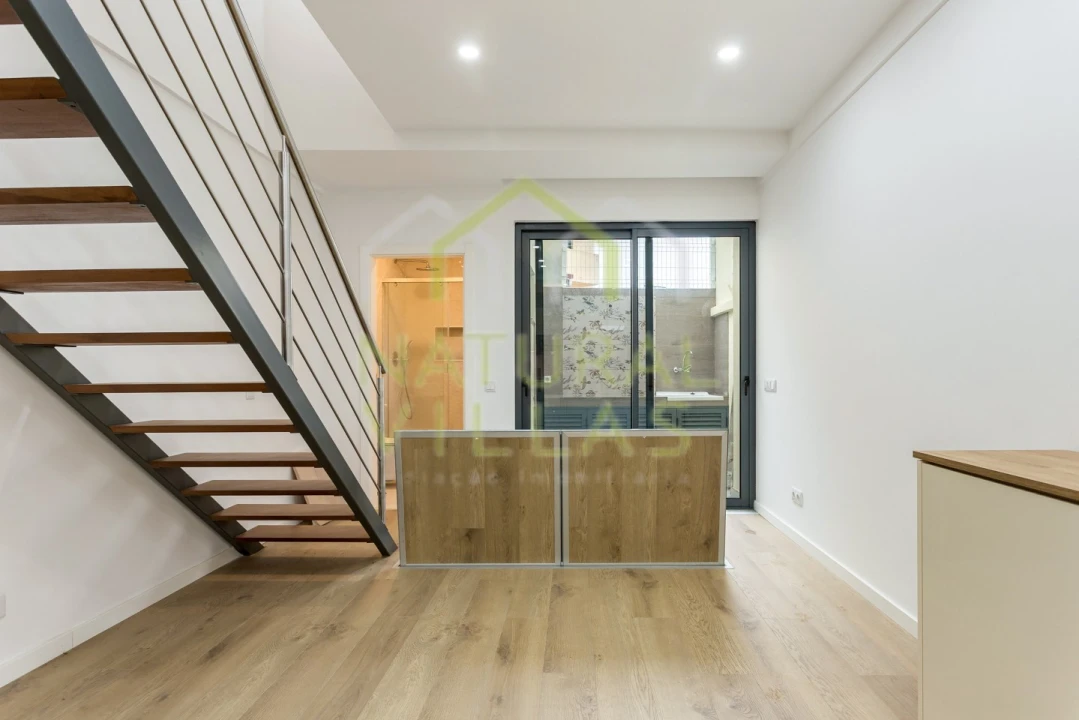 Moradia T2 para Venda em Faro (Sé e São Pedro) Foto 5