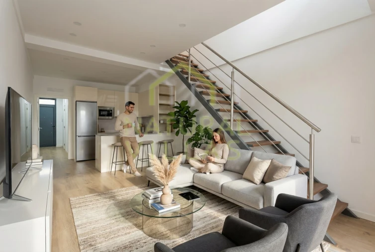 Moradia T2 para Venda em Faro (Sé e São Pedro) Foto 1