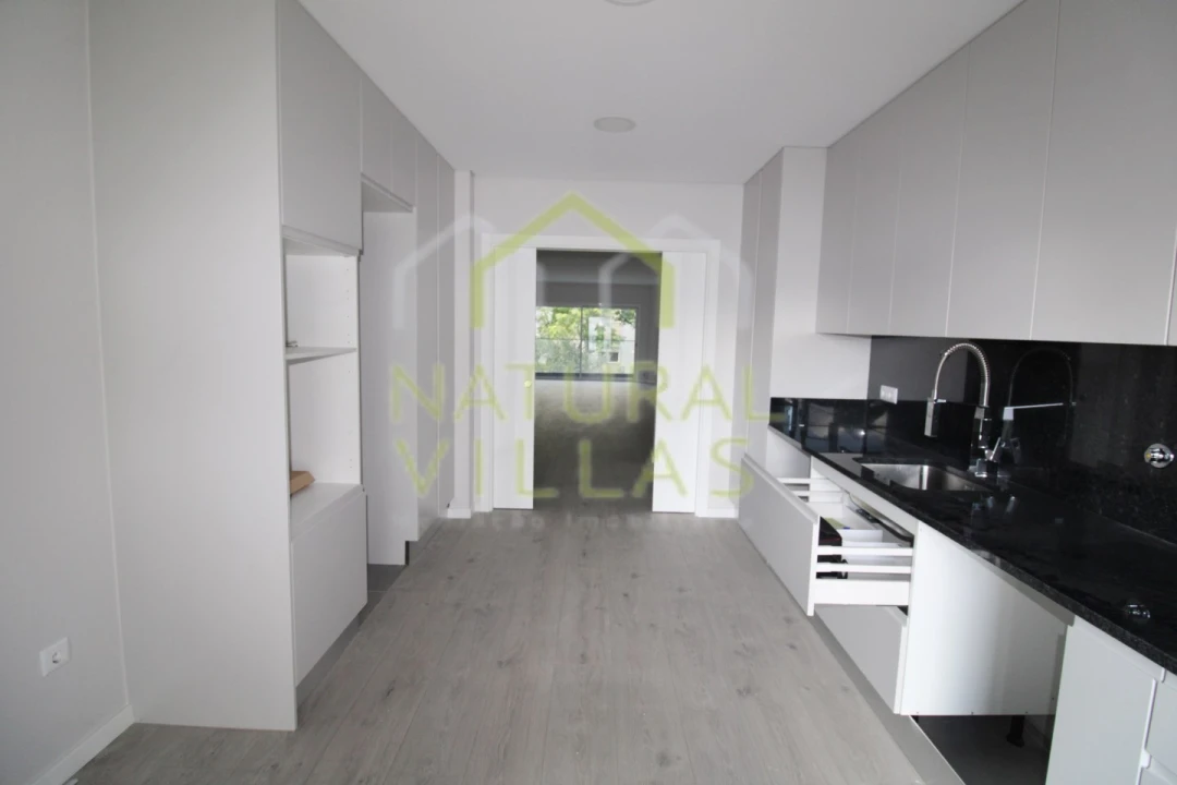 Apartamento T2 para Venda em Loule (São Clemente) Foto 2