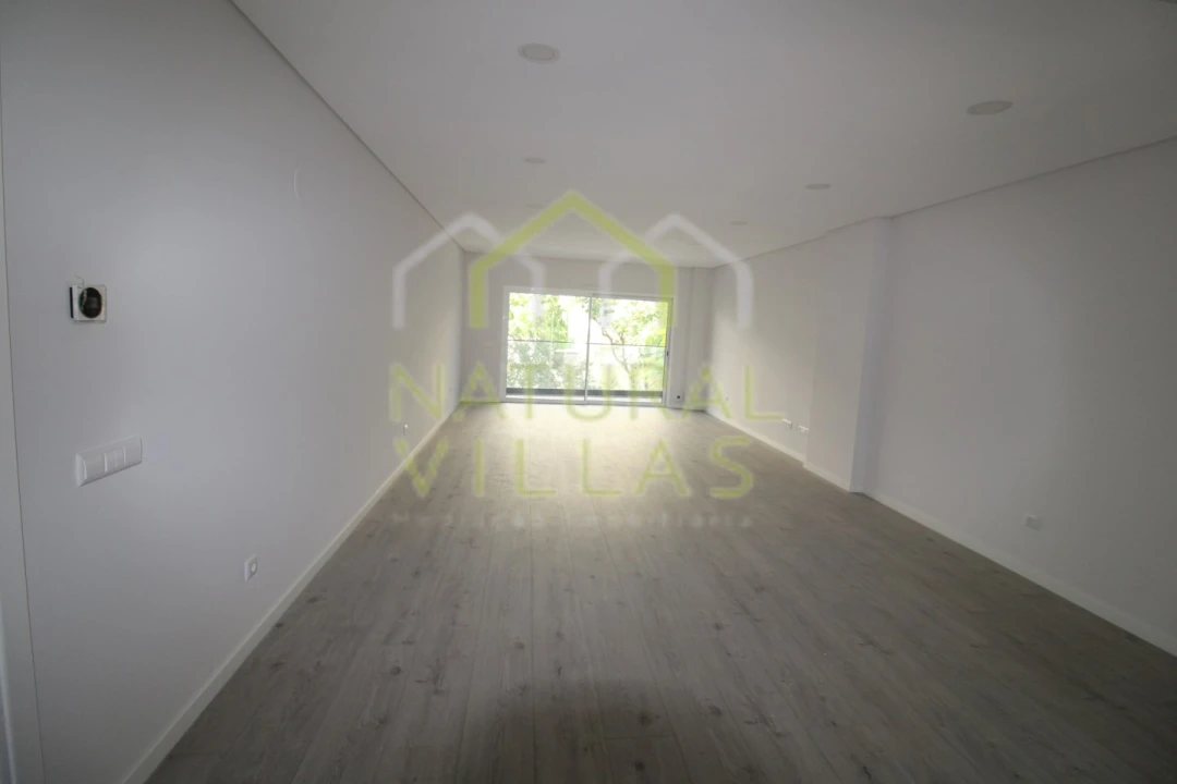 Apartamento T2 para Venda em Loule (São Clemente) Foto 6