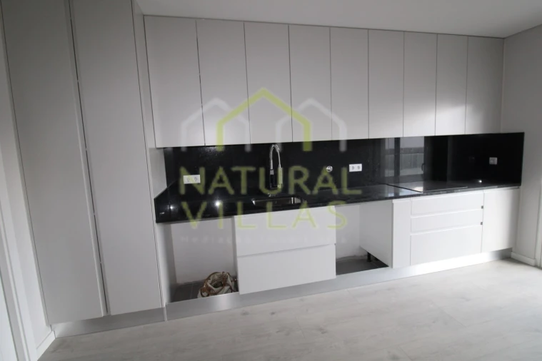 Apartamento T3 para Venda em Loule (São Clemente) Foto 2