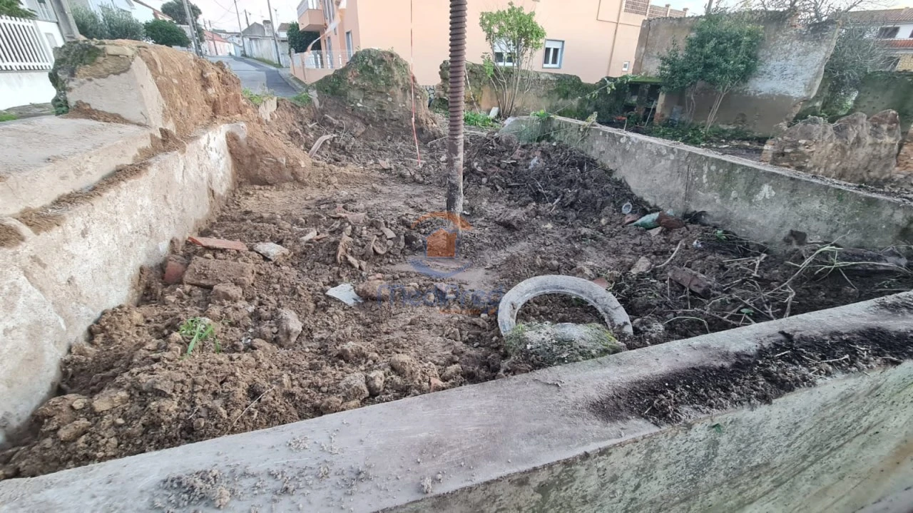 Moradia T3 para Venda em Ventosa Foto 5