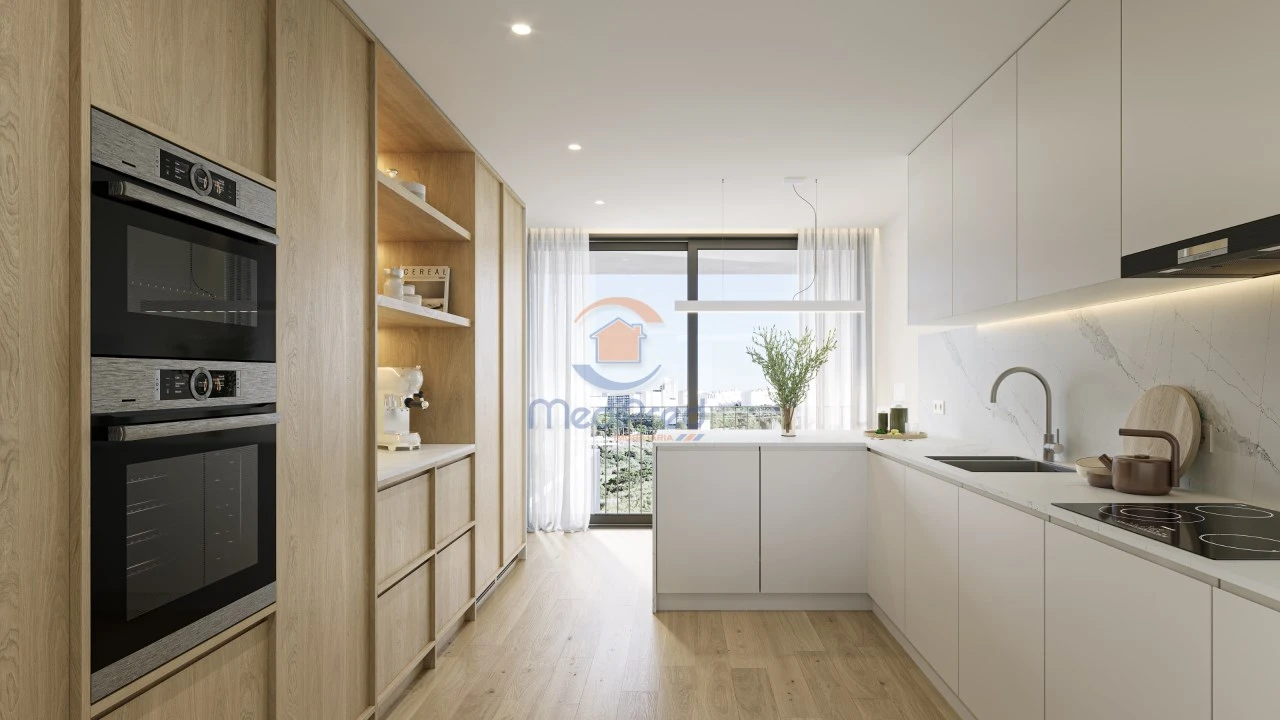 Moradia T4 para Venda em Loures Foto 5