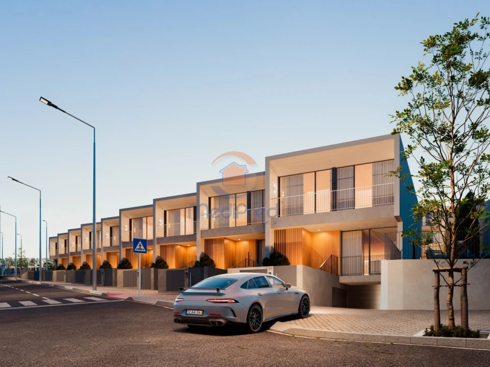 Moradia T4 para Venda em Loures Foto 12