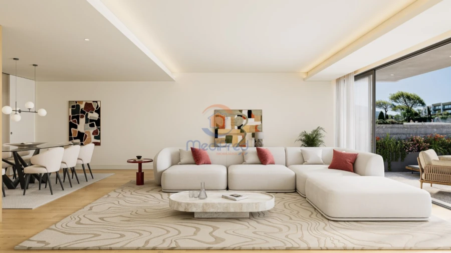 Moradia T4 para Venda em Loures Foto 1