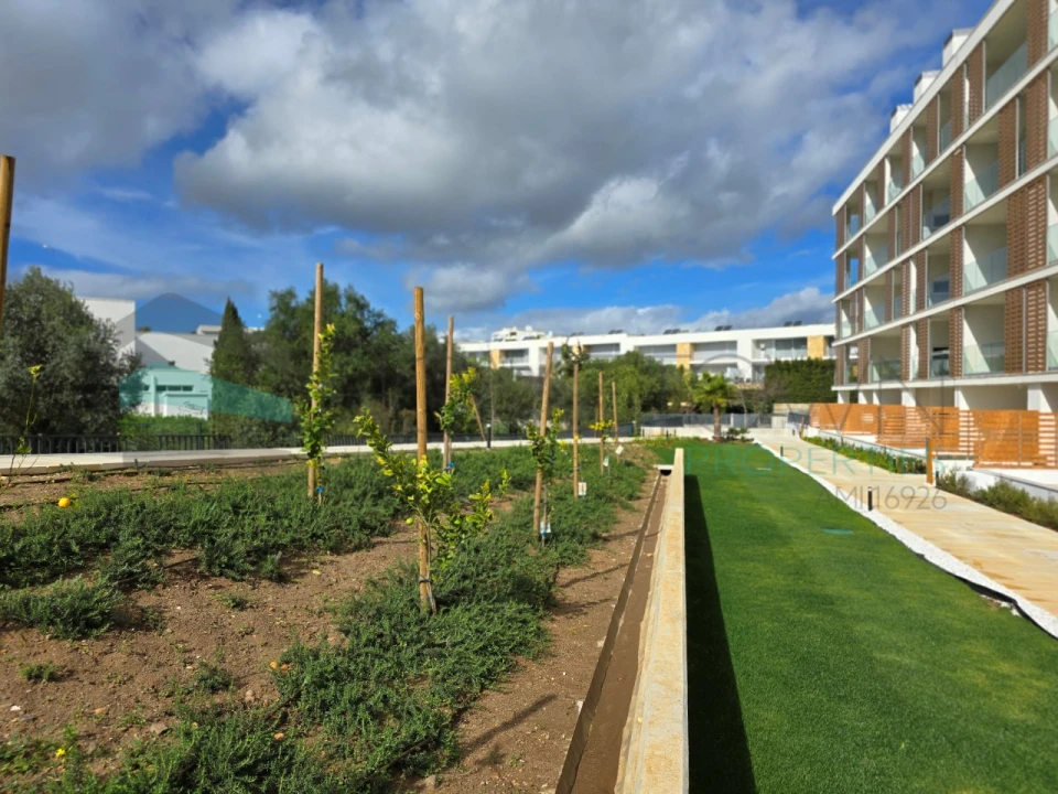 Apartamento T2 para Venda em Albufeira e Olhos de Água Foto 41