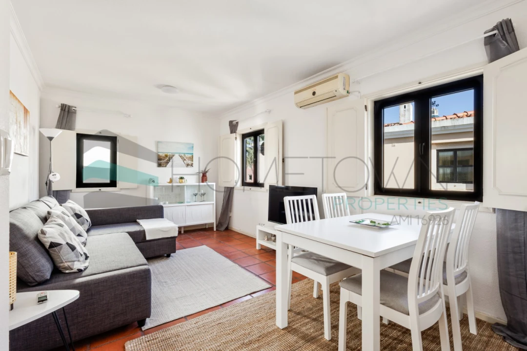 Apartamento T1 para Venda em Quarteira Foto 11