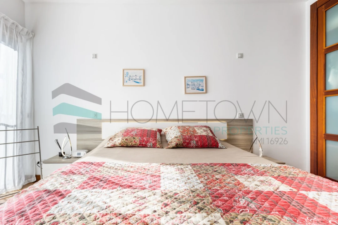 Apartamento T2 para Venda em Quarteira Foto 5