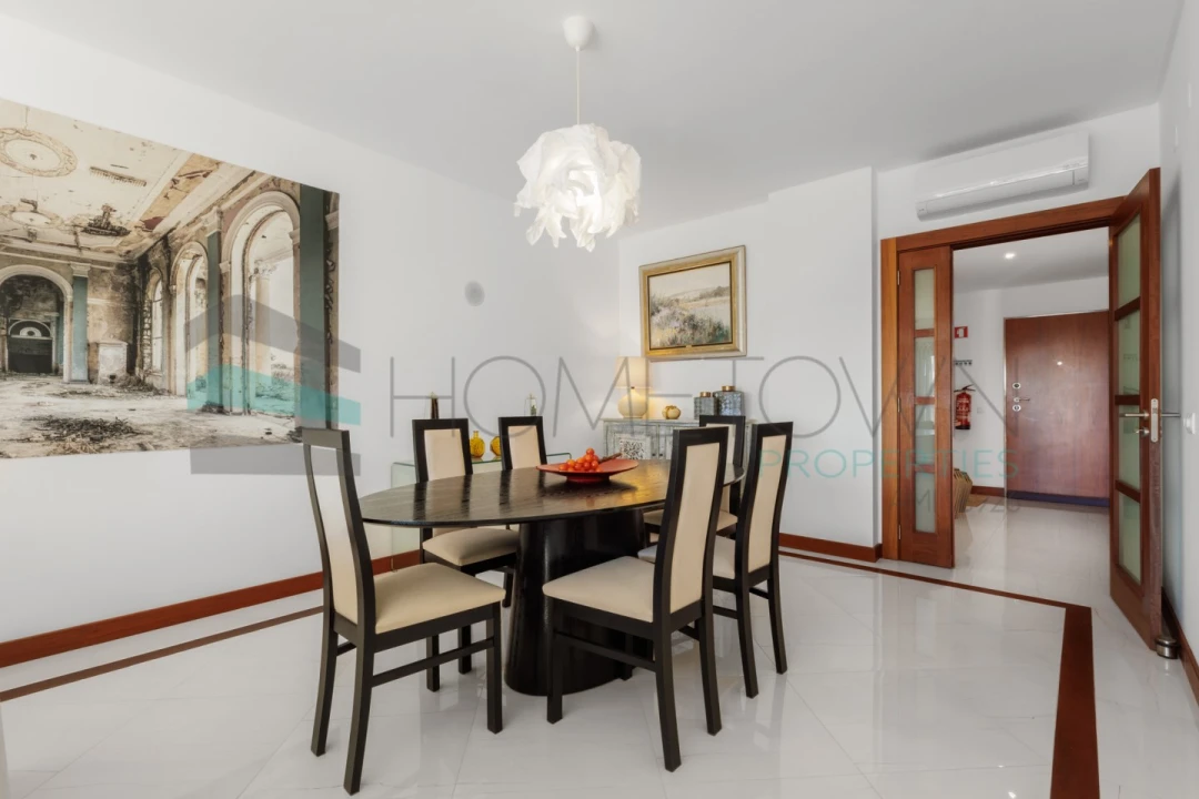 Apartamento T2 para Venda em Quarteira Foto 12