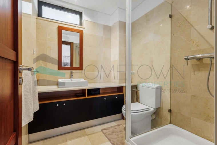 Apartamento T2 para Venda em Quarteira Foto 26