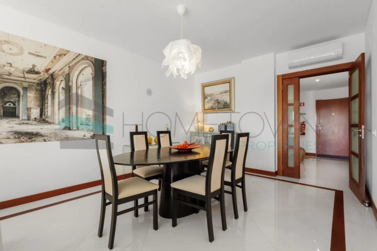 Apartamento T2 para Venda em Quarteira Foto 12