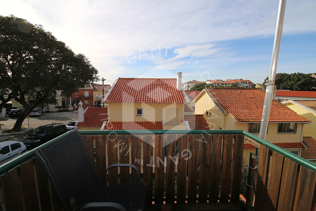 Moradia T3 para Venda em Carcavelos e Parede Foto 38