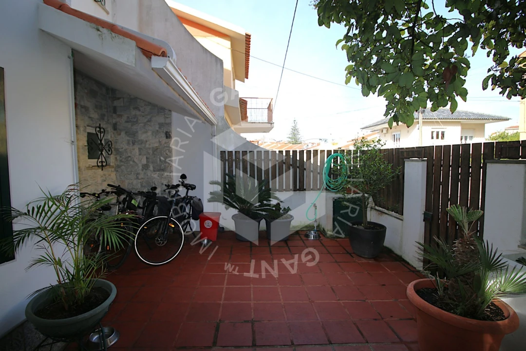 Moradia T3 para Venda em Carcavelos e Parede Foto 45