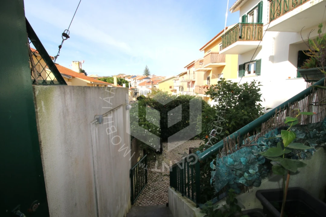 Moradia T3 para Venda em Carcavelos e Parede Foto 49