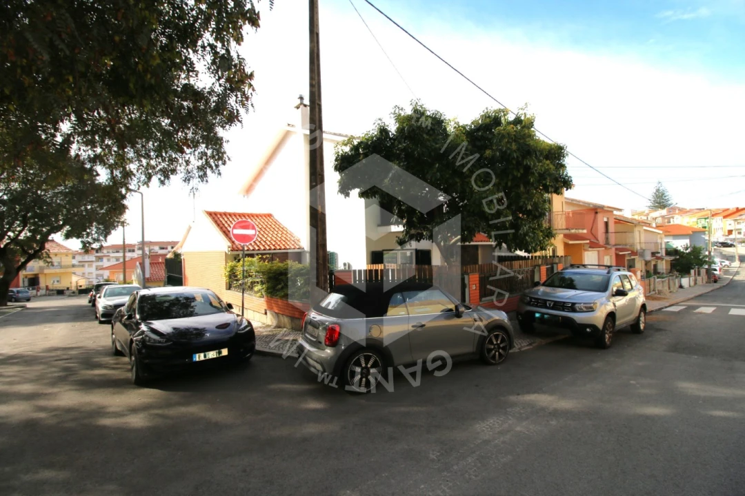 Moradia T3 para Venda em Carcavelos e Parede Foto 79
