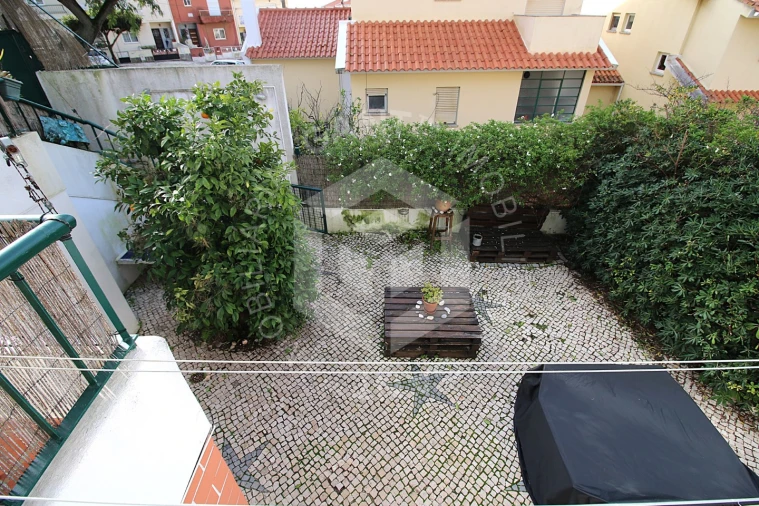 Moradia T3 para Venda em Carcavelos e Parede Foto 18