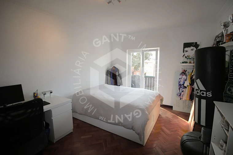 Moradia T3 para Venda em Carcavelos e Parede Foto 39