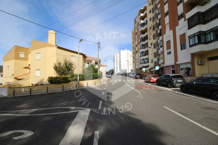 Moradia T3 para Venda em Carcavelos e Parede Foto 82