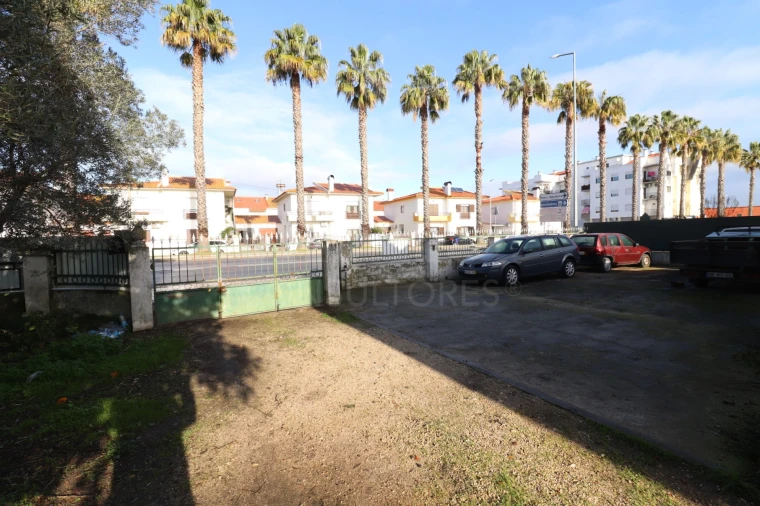 Moradia T3 para Venda em Salvaterra de Magos e Foros de Salvaterra Foto 3