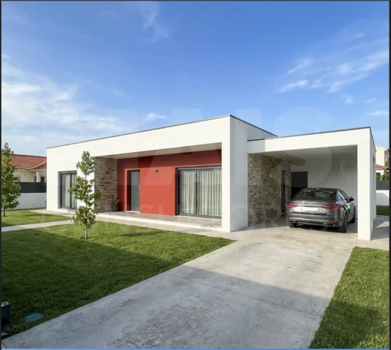 Terreno para Venda em Moita dos Ferreiros Foto 9