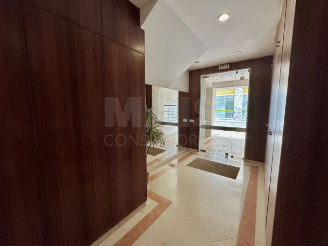 Apartamento T3 para Arrendamento em Nossa Senhora do Pópulo, Coto e São Gregório Foto 4