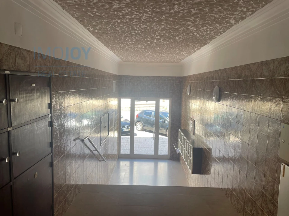 Apartamento T2 para Venda em Algés, Linda-A-Velha e Cruz Quebrada-Dafundo Foto 27