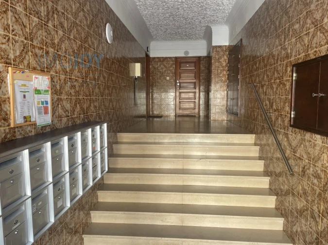 Apartamento T2 para Venda em Algés, Linda-A-Velha e Cruz Quebrada-Dafundo Foto 25