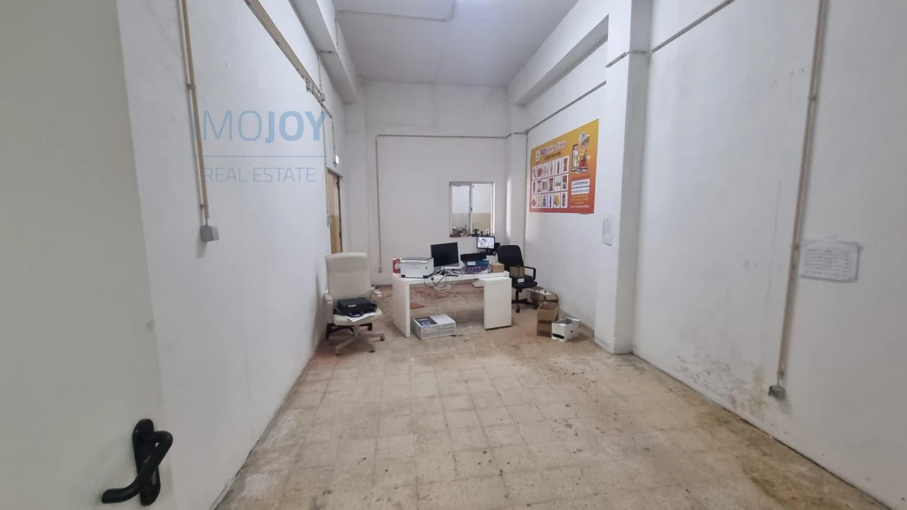 Armazém para Arrendamento em Moscavide e Portela Foto 14