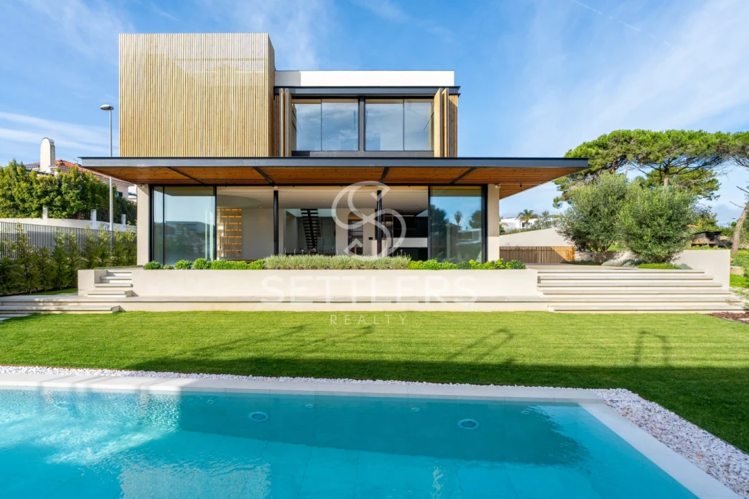 Moradia T7 para Venda em Cascais e Estoril Foto 1