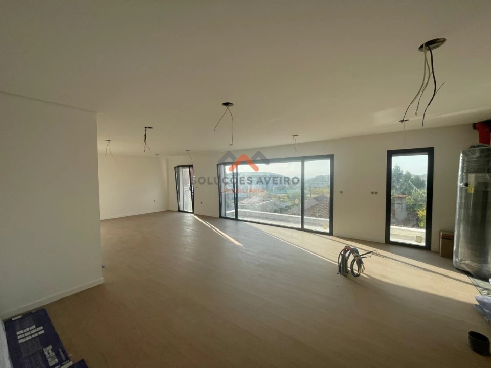 Apartamento T3 para Venda em Esgueira Foto 7