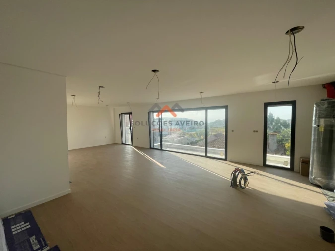 Apartamento T2 para Venda em Esgueira Foto 7