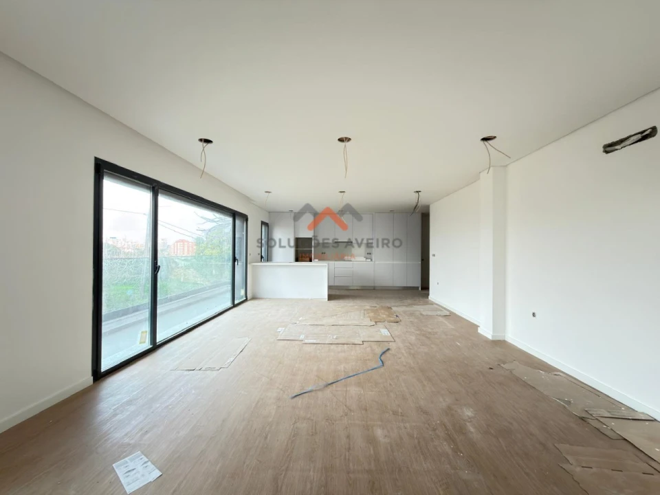 Apartamento T2 para Venda em Esgueira Foto 7