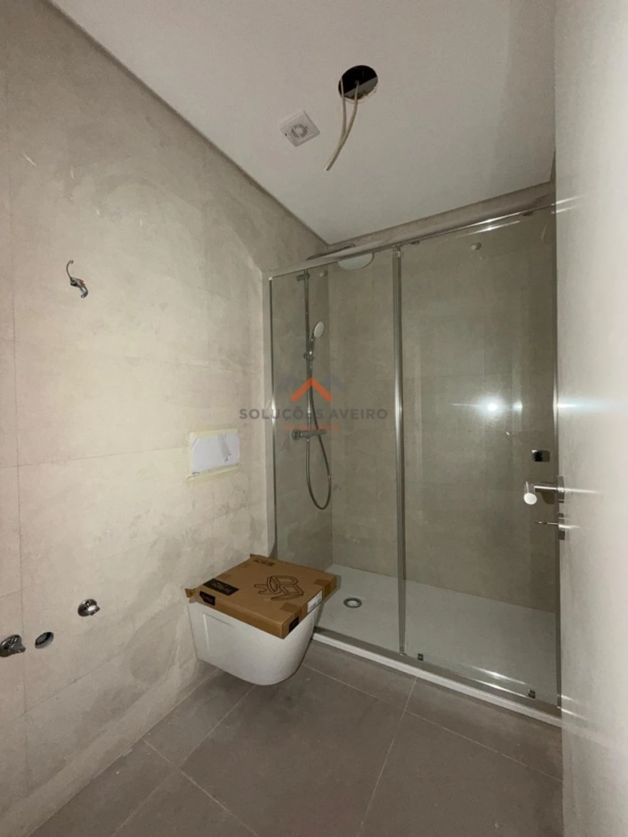 Apartamento T2 para Venda em Esgueira Foto 11