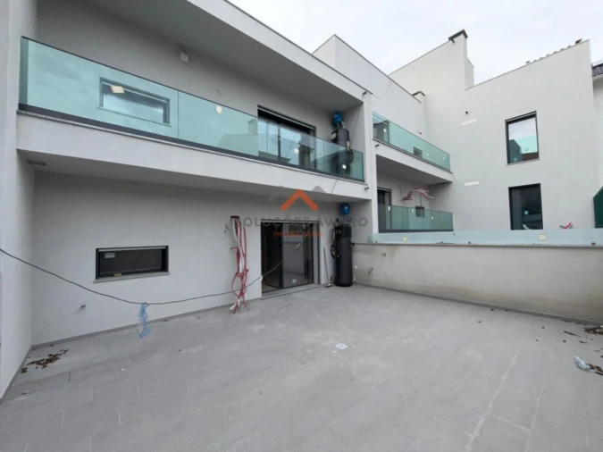 Apartamento T2 para Venda em Esgueira Foto 8