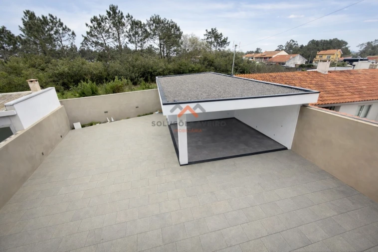 Moradia T4 para Venda em Gafanha da Encarnação Foto 2