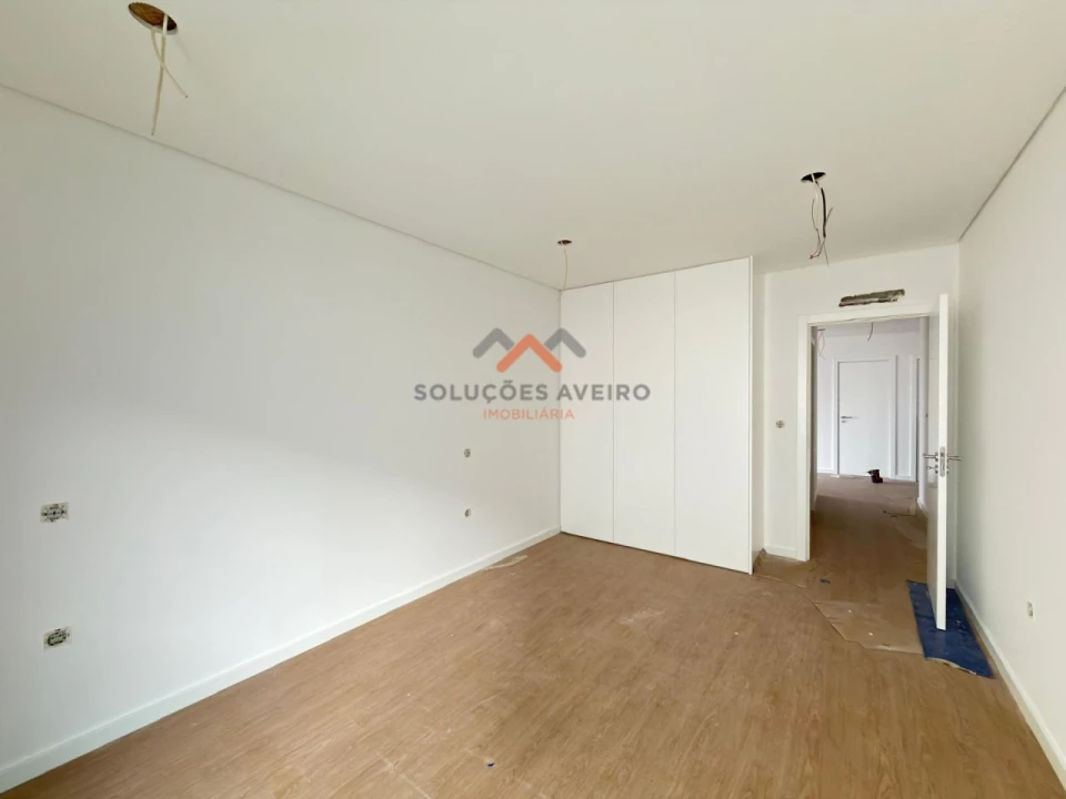 Apartamento T3 para Venda em Esgueira Foto 16