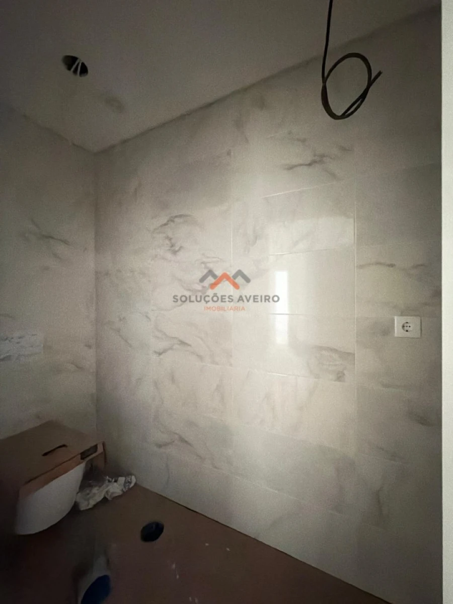 Apartamento T3 para Venda em Esgueira Foto 6