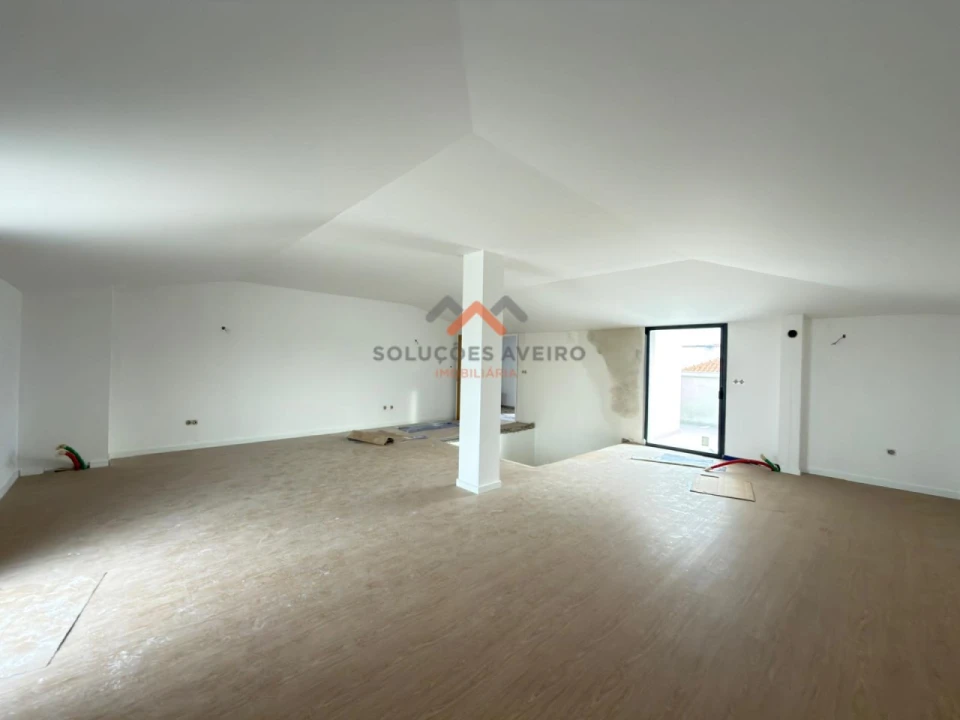 Apartamento T3 para Venda em Esgueira Foto 22