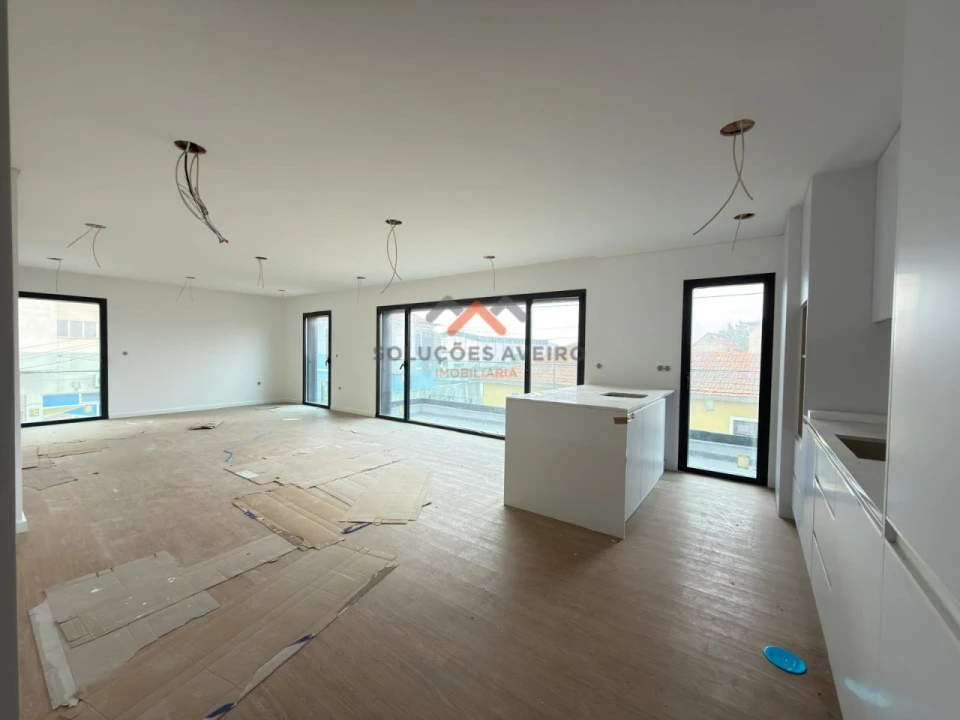 Apartamento T3 para Venda em Esgueira Foto 33