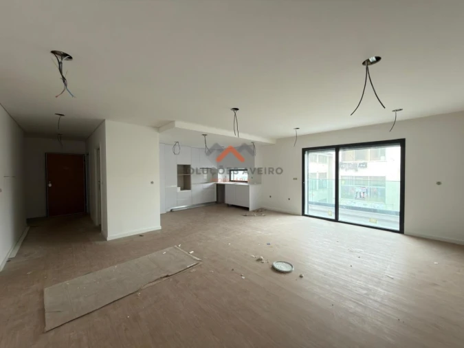 Apartamento T3 para Venda em Esgueira Foto 12