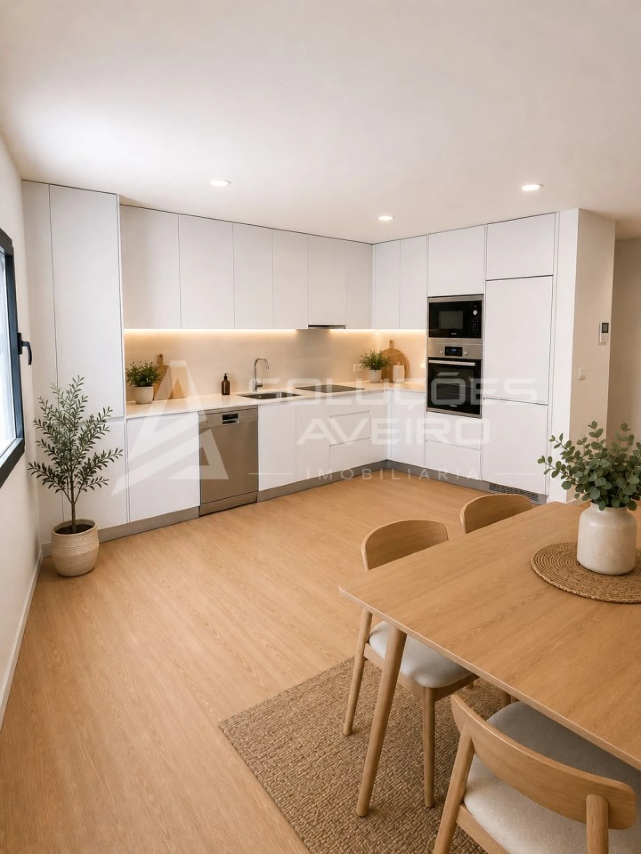 Apartamento T1 para Venda em Esgueira Foto 1