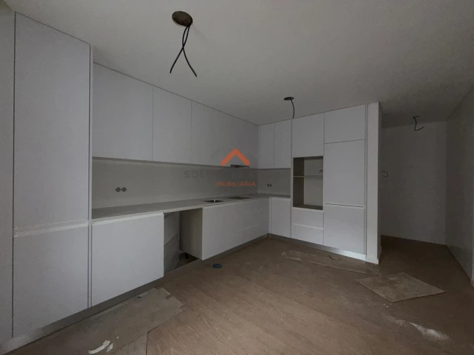 Apartamento T1 para Venda em Esgueira Foto 8