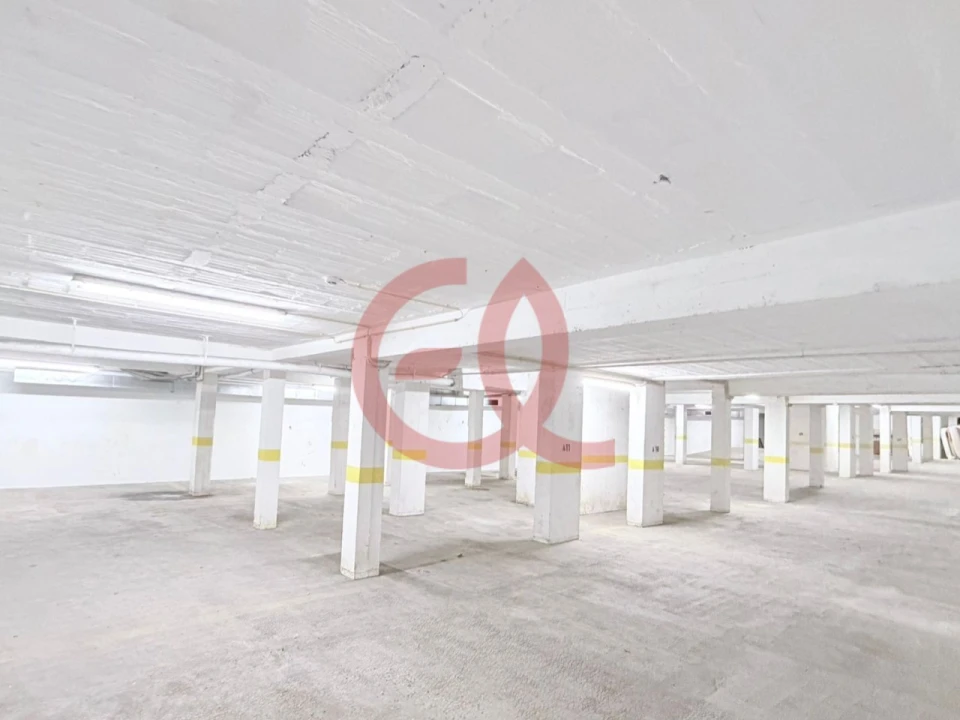 Armazém para Arrendamento em Santa Maria Maior e Monserrate e Meadela Foto 1