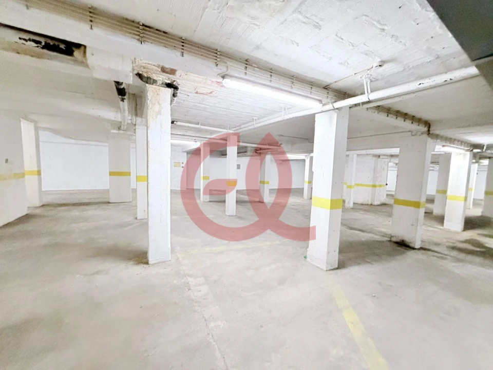 Armazém para Arrendamento em Santa Maria Maior e Monserrate e Meadela Foto 7