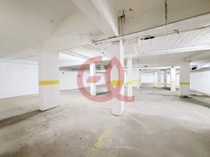 Armazém para Arrendamento em Santa Maria Maior e Monserrate e Meadela Foto 3