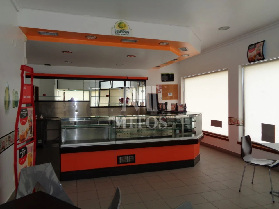 Negócio para Arrendamento em Santa Marta de Portuzelo Foto 3