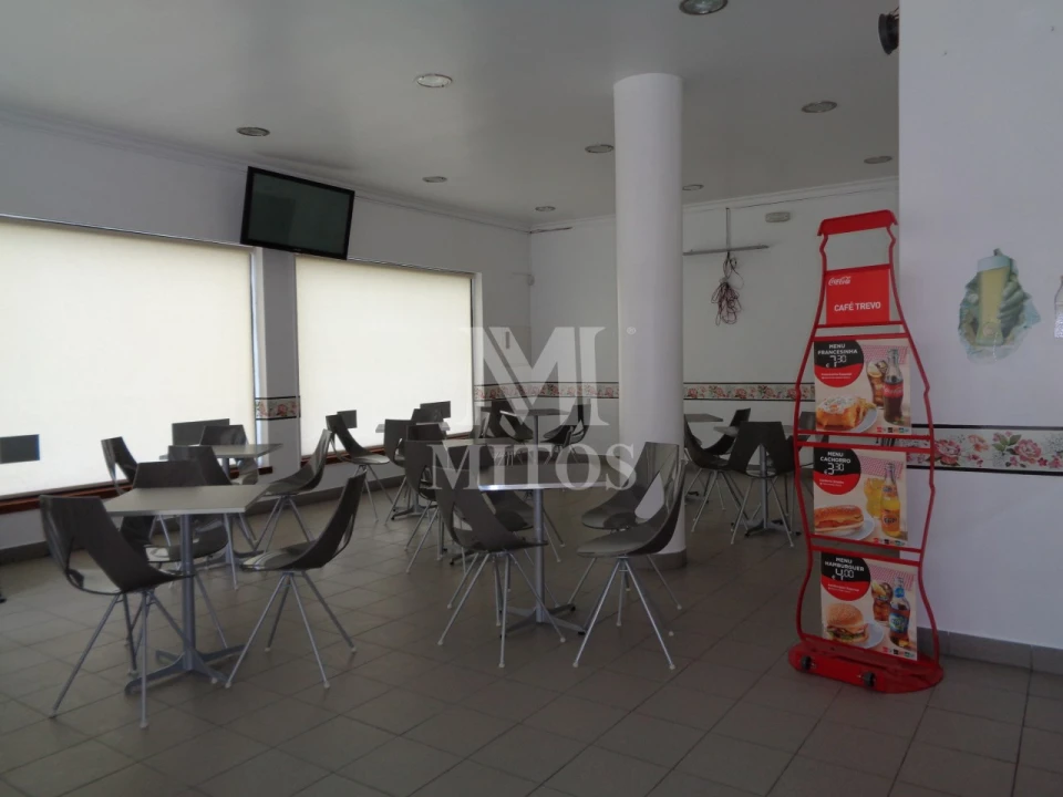 Negócio para Arrendamento em Santa Marta de Portuzelo Foto 4