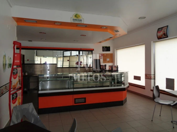 Negócio para Arrendamento em Santa Marta de Portuzelo Foto 3