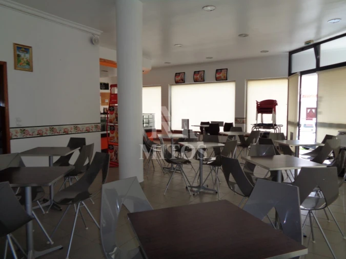 Negócio para Arrendamento em Santa Marta de Portuzelo Foto 5